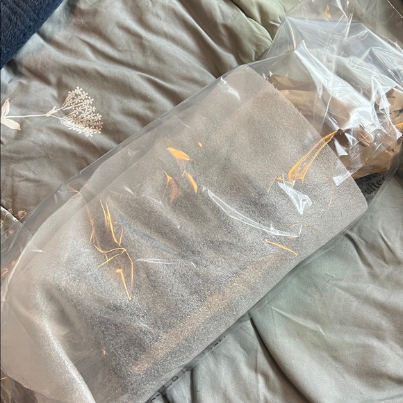 Vintage Coach 9755 Black Pocket Purse Turn lock leather bag made in 1998 - Picture 16 of 16